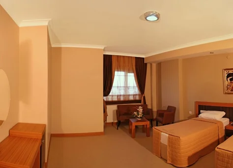 Rabis Otel