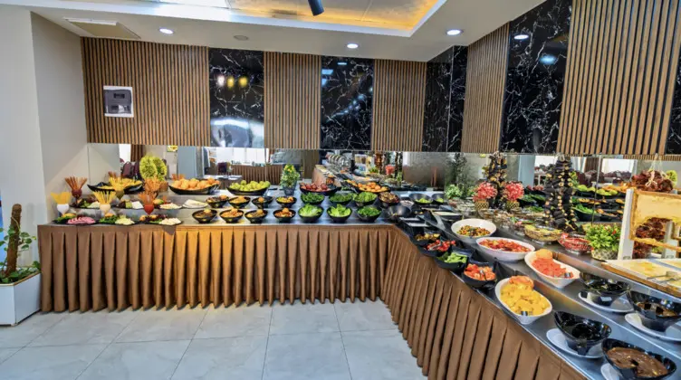 Grand Gülizar Hotel açık büfe kahvaltı